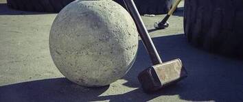 strongman-stenen-bal