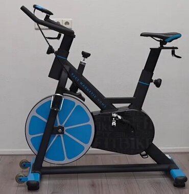 beste spinningfiets - fitbike race magnetic home