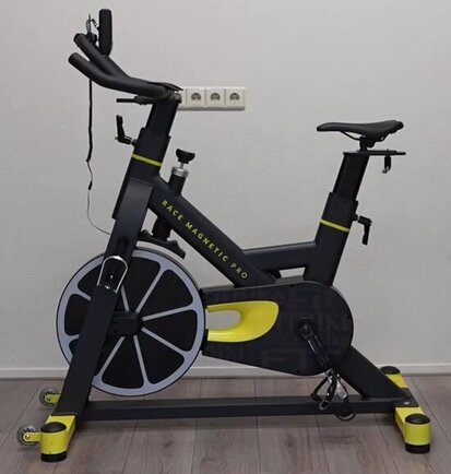 beste spinningfiets thuis - FitBike Race Magnetic Pro